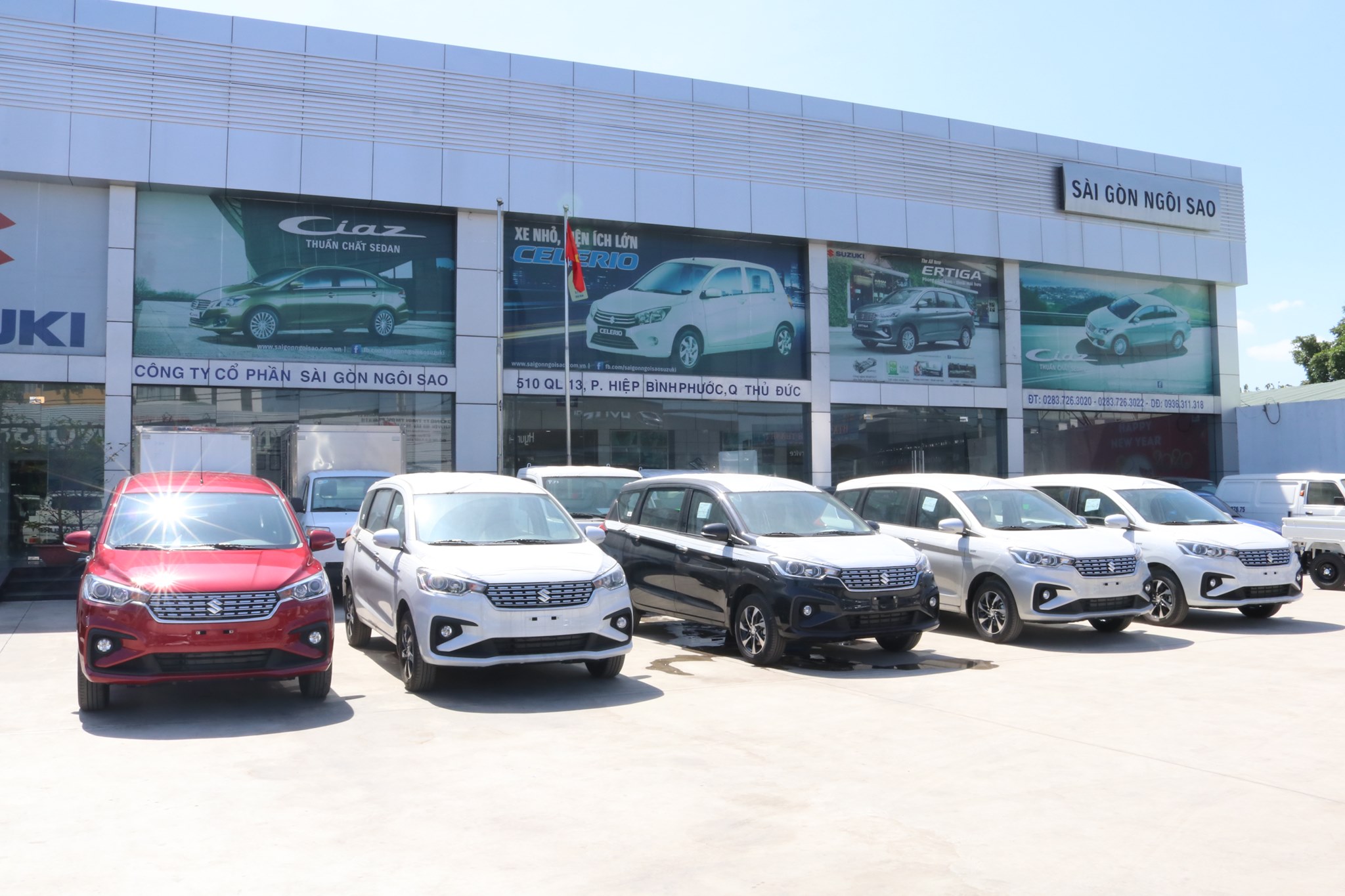 Showroom phụ kiện ô tô suzuki